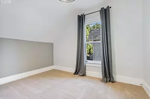 1025 SE Tenino St, Portland, OR 97202 - Photo 13