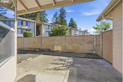 330 NE Fircrest Pl, McMinnville, OR 97128 - Photo 27