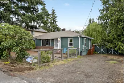 11602 SE Main St, Portland, OR 97216 - Photo 5