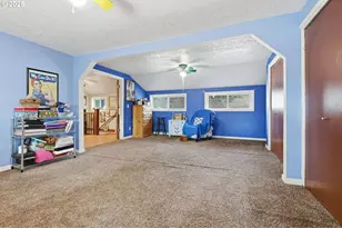 2316 SE 141st Ave, Portland, OR 97233 - Photo 23