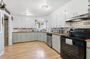 2316 SE 141st Ave, Portland, OR 97233 - Photo 13