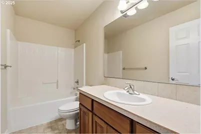 305 NW 152nd St, Vancouver, WA 98685 - Photo 37