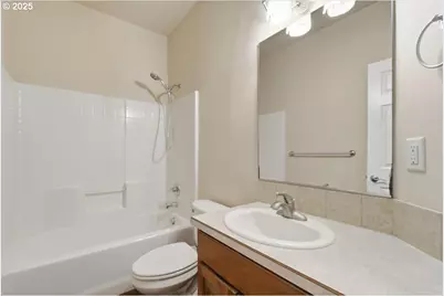 305 NW 152nd St, Vancouver, WA 98685 - Photo 21