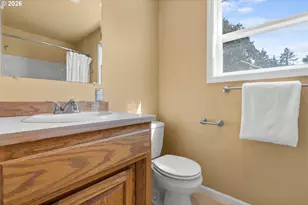 2495 Park Forest Dr, Eugene, OR 97405 - Photo 43