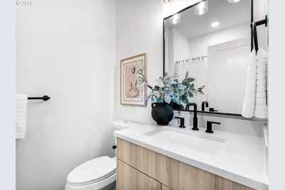 9300 N New York Ave, Portland, OR 97203 - Photo 19