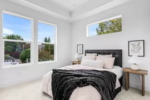 9300 N New York Ave, Portland, OR 97203 - Photo 5