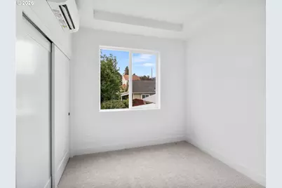 9300 N New York Ave, Portland, OR 97203 - Photo 13