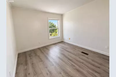 94255 4th St, Gold Beach, OR 97444 - Photo 27