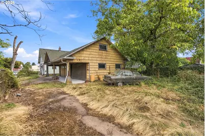 4833 N Commercial Ave, Portland, OR 97217 - Photo 45