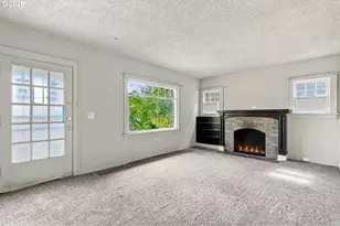 4833 N Commercial Ave, Portland, OR 97217 - Photo 19