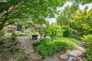 960 Tyler St, Eugene, OR 97402 - Photo 43