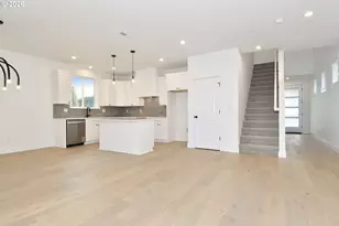 14205 SE Cannon St, Portland, OR 97236 - Photo 7