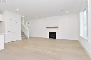 14205 SE Cannon St, Portland, OR 97236 - Photo 5