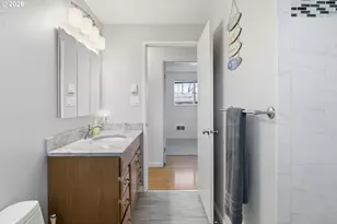 759 SE Elm St, Dundee, OR 97115 - Photo 15