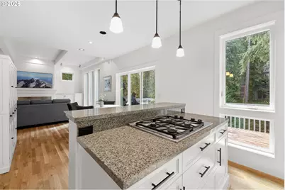 3426 SW Arnold St, Portland, OR 97219 - Photo 13