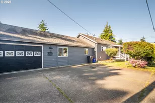 1789 14th St, North Bend, OR 97459 - Photo 39
