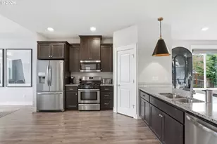 2111 NW 70th St, Vancouver, WA 98665 - Photo 11