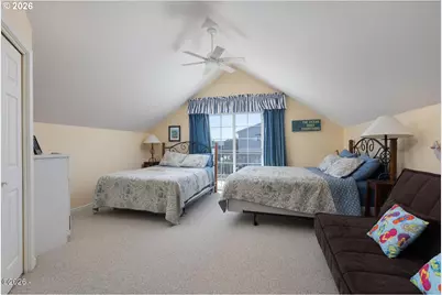 2716 NW Jetty Ave, Lincoln City, OR 97367 - Photo 15