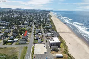 2716 NW Jetty Ave, Lincoln City, OR 97367 - Photo 31