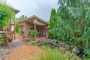 911 Ike Mooney Rd, Silverton, OR 97381 - Photo 45