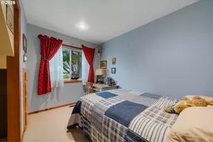 1064 S Front St, Rockaway Beach, OR 97136 - Photo 21