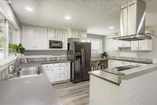 10085 SW Serena Way, Tigard, OR 97224 - Photo 9
