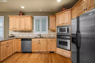 876 Tukwila Dr, Woodburn, OR 97071 - Photo 9