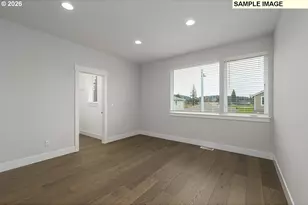 15241 S E Towers Ter, Milwaukie, OR 97267 - Photo 19