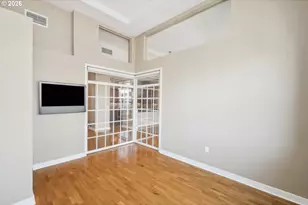 821 NW 11th Ave, Portland, OR 97209 - Photo 11