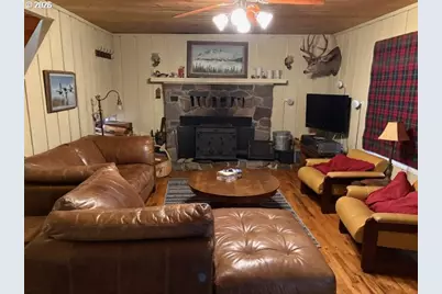 22745 Highway 58, Crescent Lake, OR 97733 - Photo 7