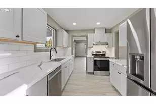 7305 N Fenwick Ave, Portland, OR 97217 - Photo 11