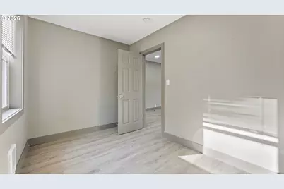 7305 N Fenwick Ave, Portland, OR 97217 - Photo 15