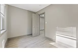 7305 N Fenwick Ave, Portland, OR 97217 - Photo 15