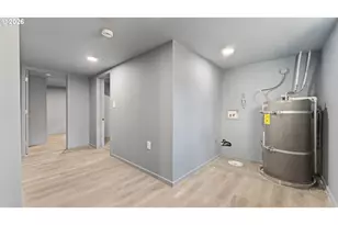 7305 N Fenwick Ave, Portland, OR 97217 - Photo 25