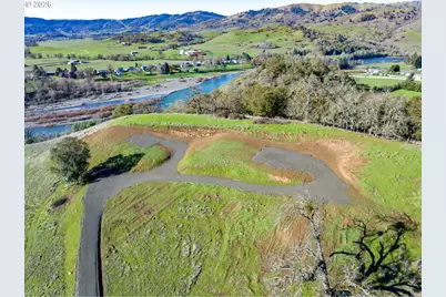 01 Palmdale Ave, Roseburg, OR 97471 - Photo 9