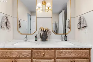 407 E Wilson St, Yacolt, WA 98675 - Photo 25