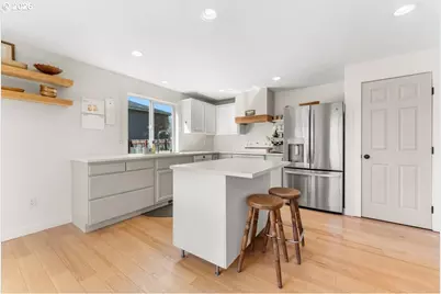 407 E Wilson St, Yacolt, WA 98675 - Photo 13