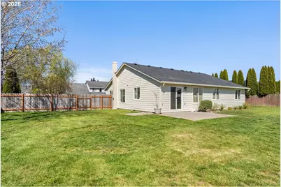 407 E Wilson St, Yacolt, WA 98675 - Photo 31