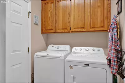 212 Chimney Rock Ln, Eugene, OR 97404 - Photo 37