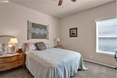 212 Chimney Rock Ln, Eugene, OR 97404 - Photo 33