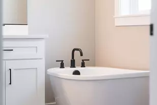 2205 NW 69th St, Vancouver, WA 98665 - Photo 31
