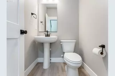 2205 NW 69th St, Vancouver, WA 98665 - Photo 27
