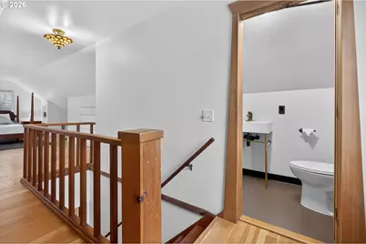 222 SE 62nd Ave, Portland, OR 97215 - Photo 17