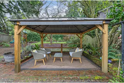 222 SE 62nd Ave, Portland, OR 97215 - Photo 39