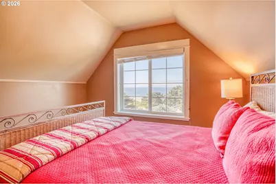 5020 NW Lee Ave, Lincoln City, OR 97367 - Photo 41