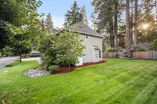 16723 Bonaire Ave, Lake Oswego, OR 97035 - Photo 39