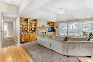 616 NW Pacific Grove Dr, Beaverton, OR 97006 - Photo 5