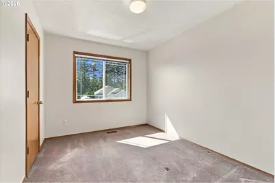 2880 SW Burlingame Ave, Troutdale, OR 97060 - Photo 29