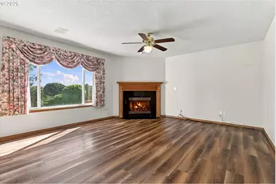 2880 SW Burlingame Ave, Troutdale, OR 97060 - Photo 9