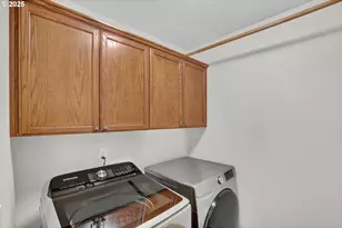 17257 SW Berkeley Ln, Beaverton, OR 97003 - Photo 27